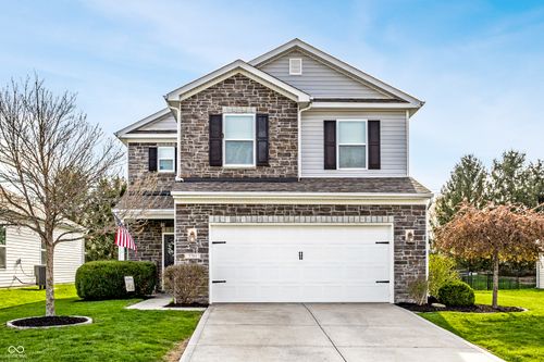 3701 White Cliff Way, Whitestown, IN, 46075-9743 | Card Image