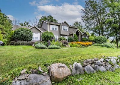 2734 Summer Ridge Road, House other with 4 bedrooms, 3 bathrooms and null parking in Lafayette NY | Image 2