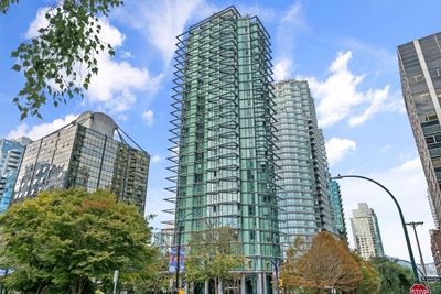 608 - 1331 W Georgia St, Condo with 1 bedrooms, 1 bathrooms and null parking in Vancouver BC | Image 2