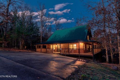 2806 Turkey Ct, Sevierville, TN, 37876 | Card Image