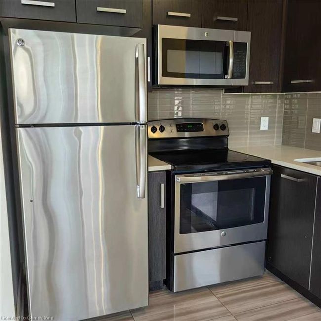 701 - 150 Main St W, House attached with 1 bedrooms, 1 bathrooms and 1 parking in Hamilton ON | Image 4