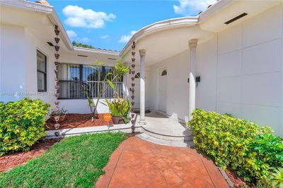 1339 71st St, House other with 6 bedrooms, 3 bathrooms and null parking in Miami Beach FL | Image 2