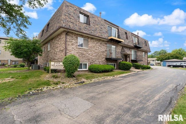 APT-4 - 3069 4 Th St, Condo with 2 bedrooms, 1 bathrooms and null parking in Moline IL | Image 16