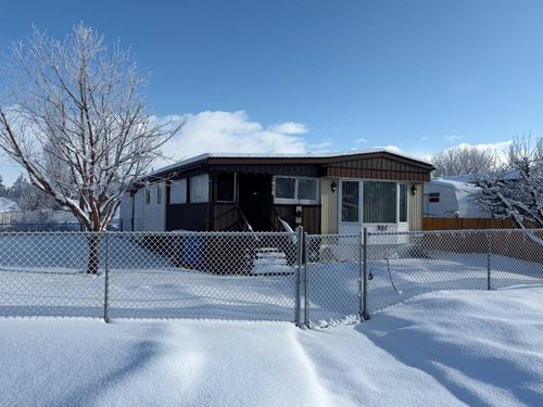 2018 26 Ave, Bowden, AB, T0M0K0 | Card Image