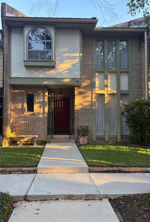 4537 Acacia St, Bellaire, TX, 77401-3701 | Card Image