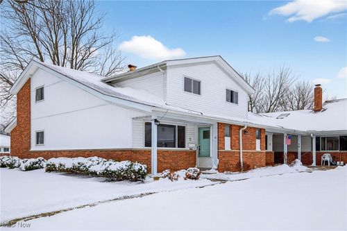 12-25515 Country Club Boulevard, North Olmsted, OH, 44070 | Card Image