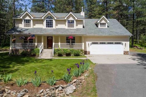 22817 E Morris Rd, Newman Lake, WA, 99025-9403 | Card Image