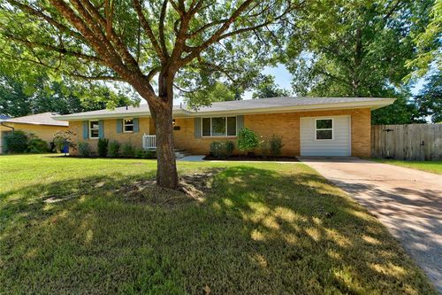 1510 Melrose Drive, Norman, OK, 73069 | Card Image