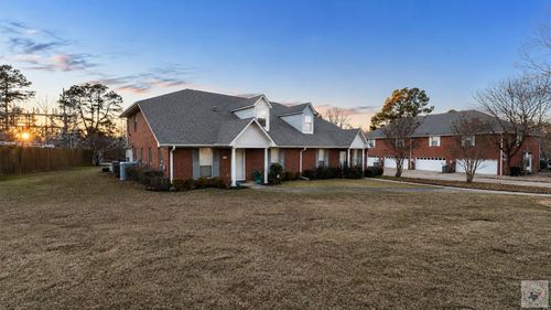 5 Valleyview Cir, Texarkana, TX, 75503-1446 | Card Image