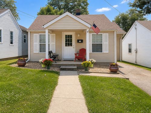 310 Johnson St, East Dundee, IL, 60118-2304 | Card Image