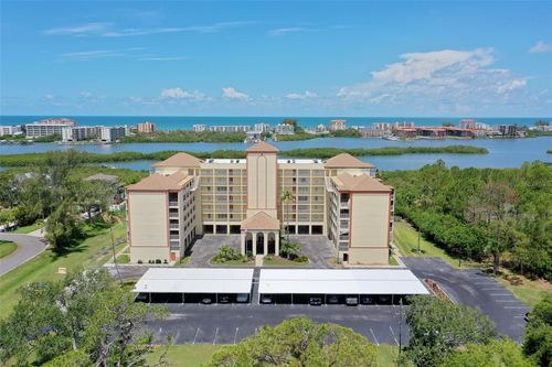 606-9000 Commodore Drive, SEMINOLE, FL, 33776 | Card Image
