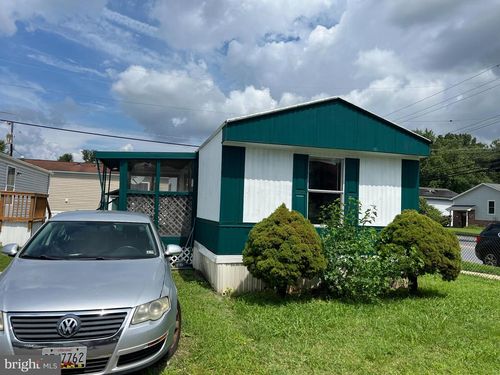 12 Cardinal Lane, ESSEX, MD, 21221 | Card Image