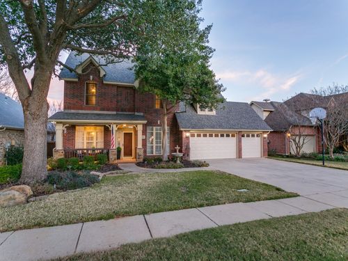 2710 Cobblestone Drive, Grapevine, TX, 76051 | Card Image