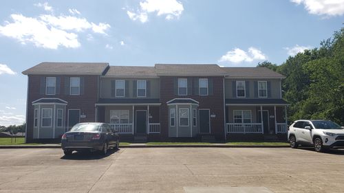 249 Tree Line Dr, Oak Grove, KY, 42262-7200 | Card Image