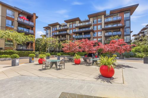511-733 W 3rd St, North Vancouver, BC, V7M0C8 | Card Image