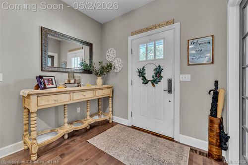 3281 Cumberland Rd, Berkley, MI, 48072-1615 | Card Image