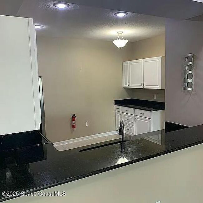 102 - 700 Trotter Ln, Condo with 2 bedrooms, 2 bathrooms and null parking in Melbourne FL | Image 5