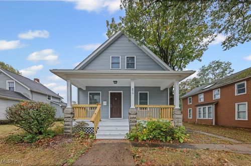 879 E 4th St, Salem, OH, 44460-2231 | Card Image