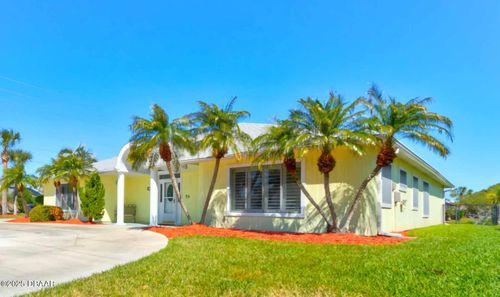 1 Cloverdale Ct S, PALM COAST, FL, 32137-8340 | Card Image