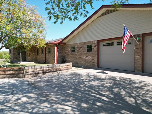 1163 County Road 288, Ballinger, TX, 76821-7987 | Card Image