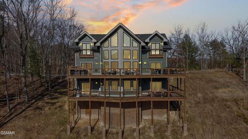 2731 Knight Way, Sevierville, TN, 37862 | Card Image