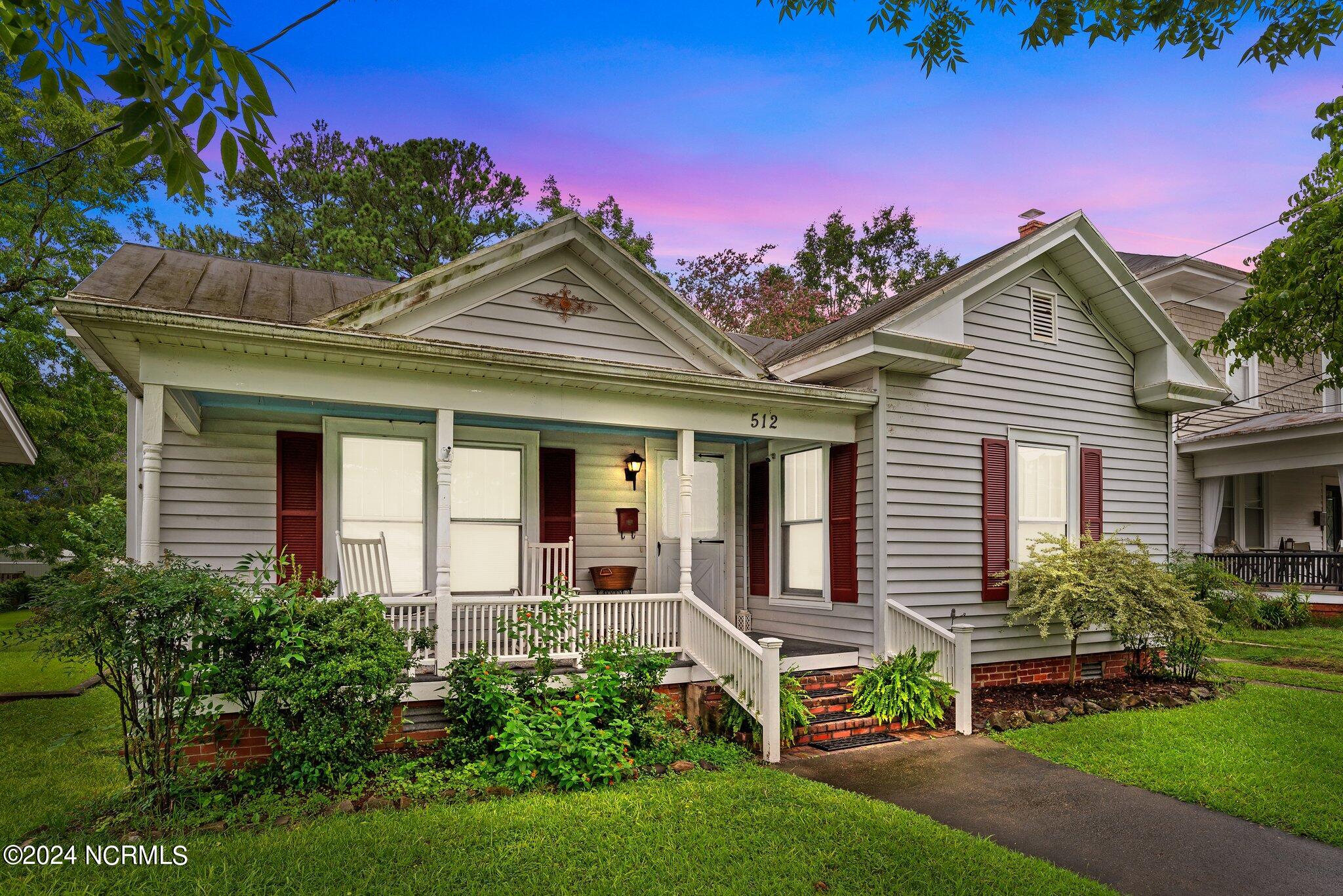 Charlotte St, Washington, NC 27889