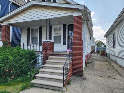3892 Belmont St, Hamtramck, MI, 48212-3302 | Card Image