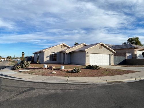 1589 Mariposa Way, Bullhead City, AZ, 86442-8016 | Card Image