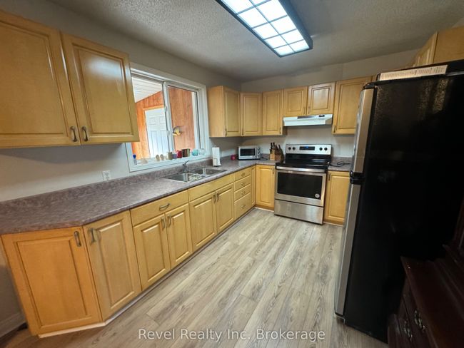 3877 Highway 17, House other with 5 bedrooms, 2 bathrooms and 10 parking in Mattawa ON | Image 8