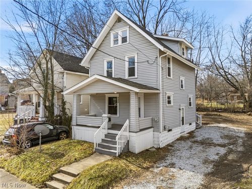 488 Alexander St, Akron, OH, 44306-1742 | Card Image