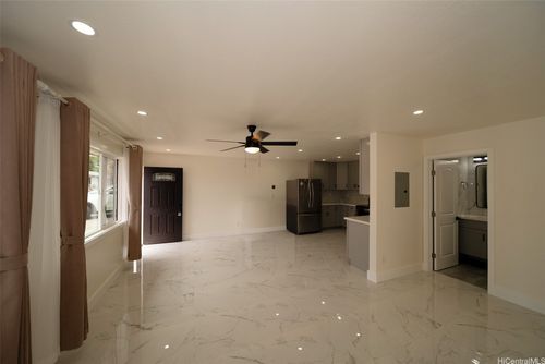2074 Hoolaulea St, Pearl City, HI, 96782-1438 | Card Image