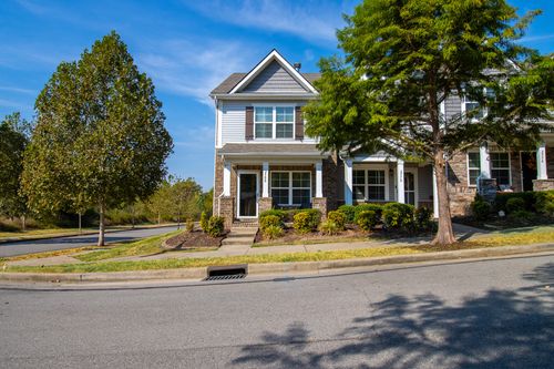 2580 River Trail Dr, Hermitage, TN, 37076-1479 | Card Image