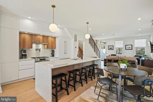 1410 C St Ne, WASHINGTON, DC, 20002-6436 | Card Image