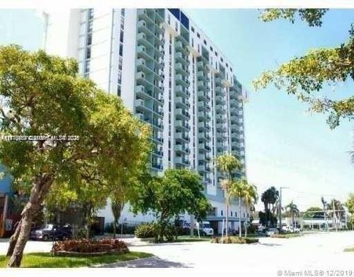 cu205-13499 Biscayne Blvd, NORTH MIAMI, FL, 33181-2043 | Card Image