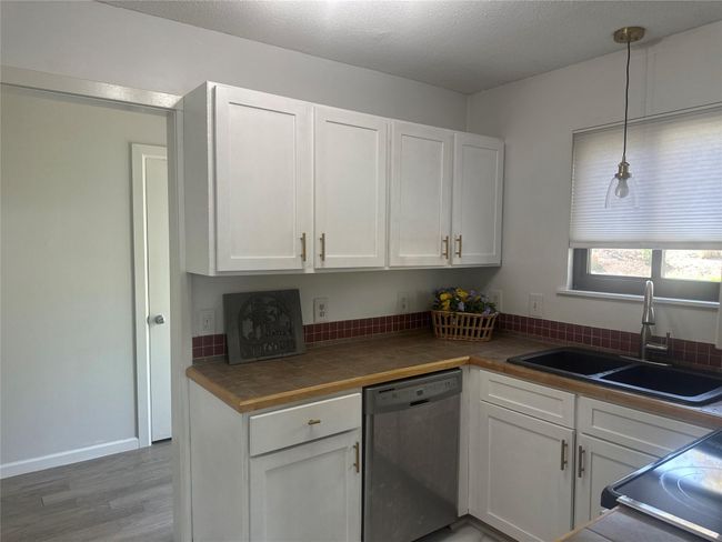 Access from foyer and dining area | Image 5