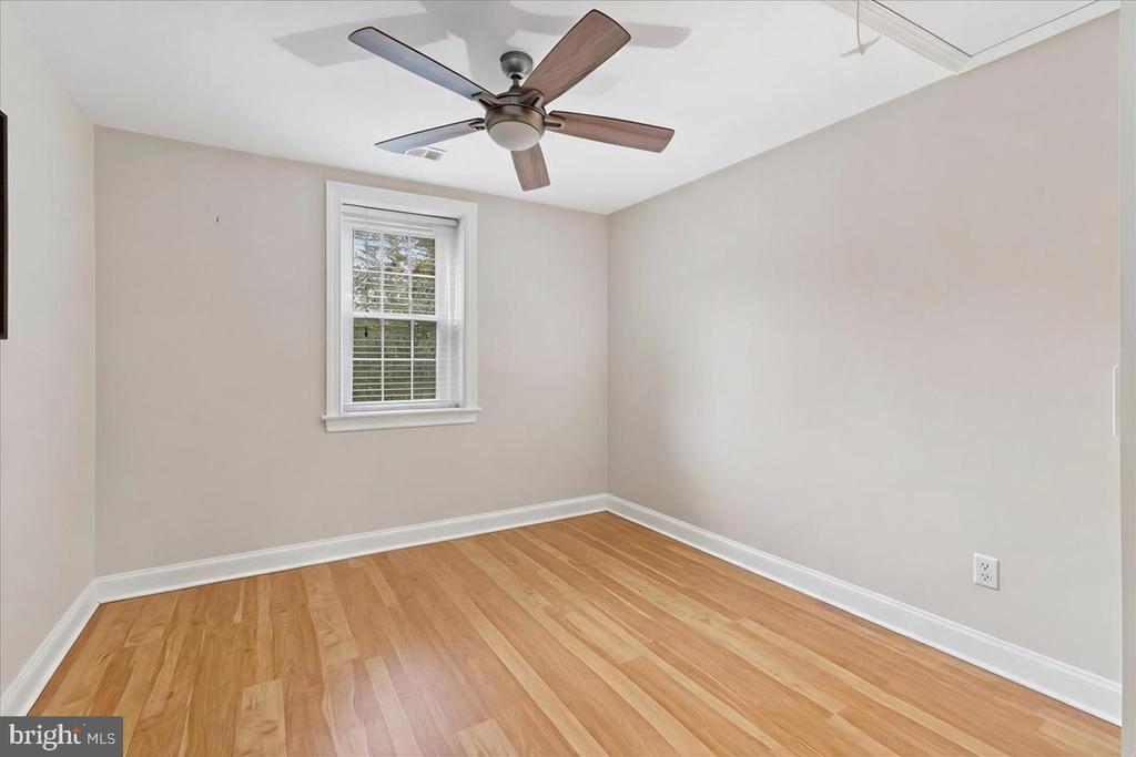 Residential Lease in ARLINGTON 5