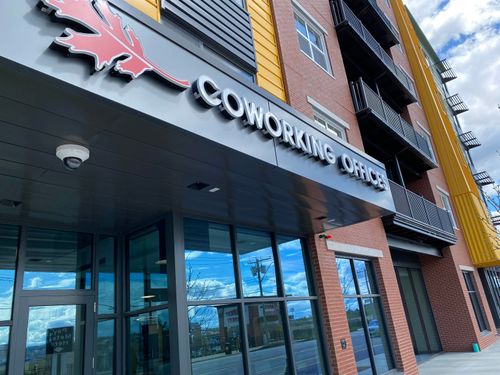 3-409 Elm St, Manchester, NH, 03101-2747 | Card Image