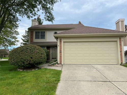 1483 Colony Dr, Rochester Hills, MI, 48307-3401 | Card Image