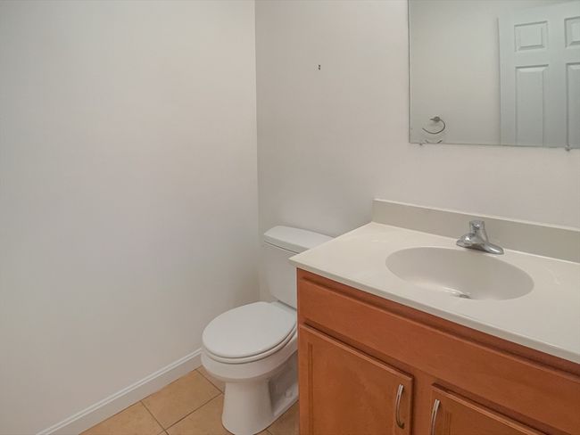 18 - 18 Alden Dr, Condo with 2 bedrooms, 3 bathrooms and null parking in Berlin MA | Image 9