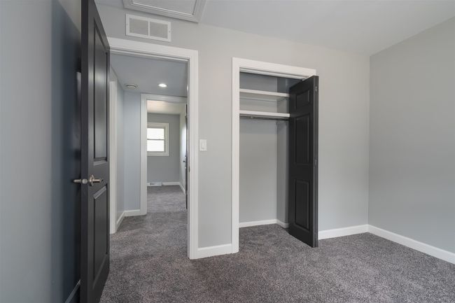 817 N Mohave Dr, House other with 4 bedrooms, 2 bathrooms and 4 parking in Pontiac IL | Image 21