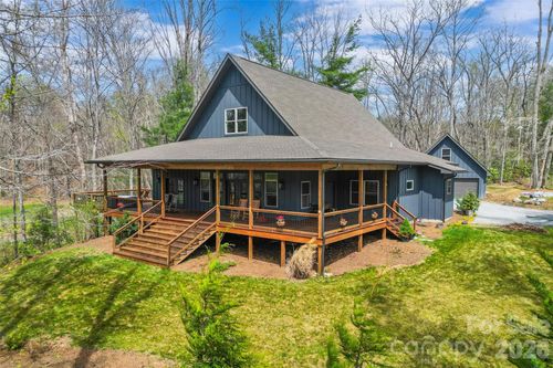 628 Brush Creek Rd, Fairview, NC, 28730-9792 | Card Image