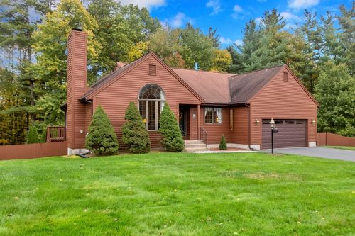 111 Cottonwood Ln, Agawam, MA, 01001-3433 | Card Image