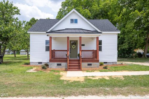 309 Stetson St, Clinton, NC, 28328-4409 | Card Image