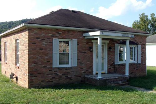 14 Canary St, Worthington, WV, 26591-9185 | Card Image
