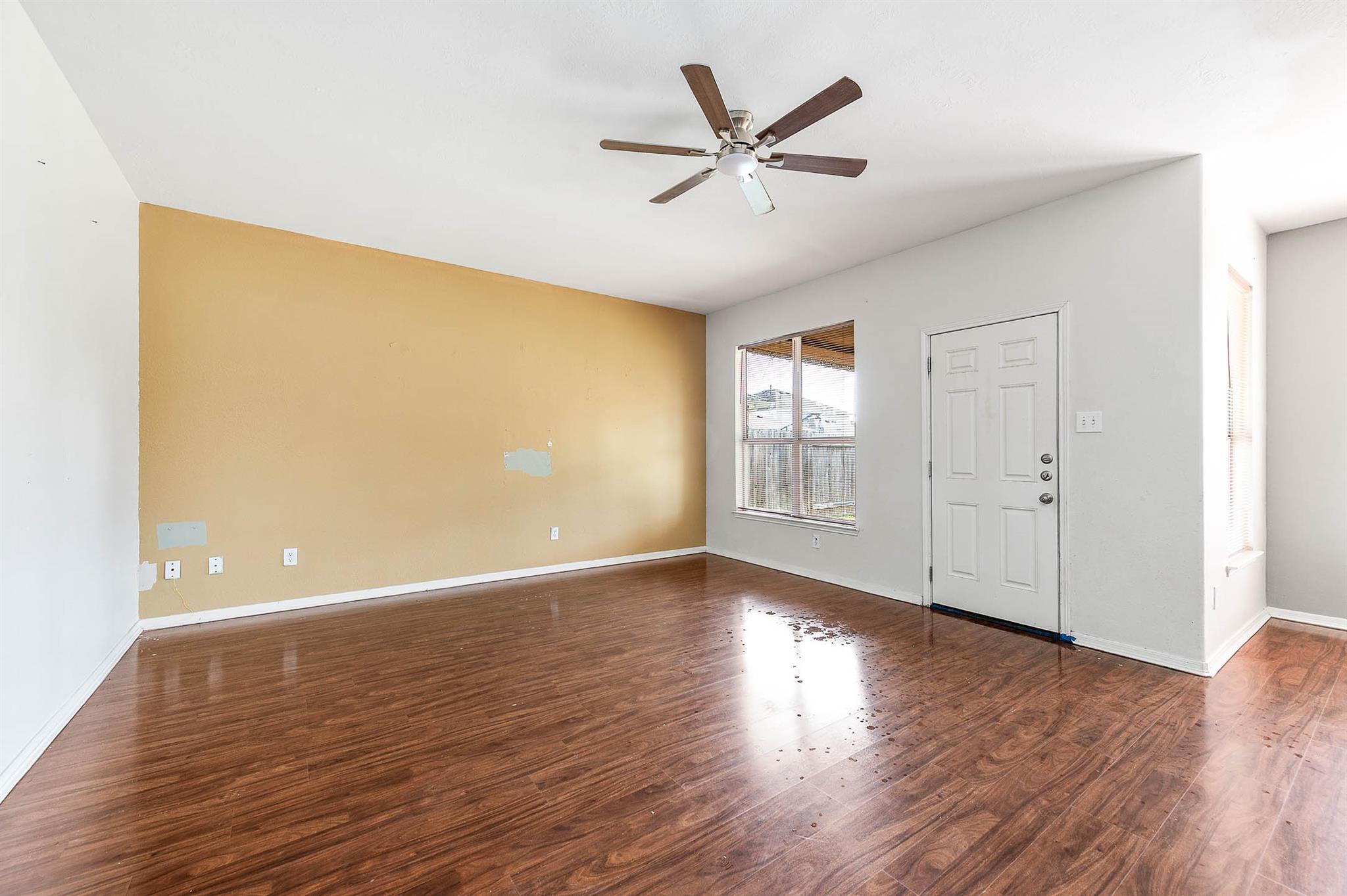 Residential in Crosby 5