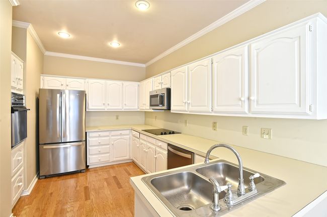 148 Cobblestone Row, House other with 3 bedrooms, 3 bathrooms and null parking in Denton TX | Image 11