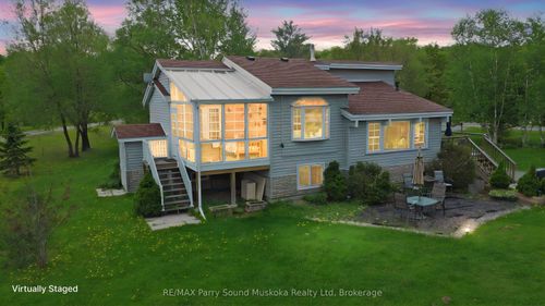 5 Meharg Dr, Mckellar, ON, P2A0B5 | Card Image