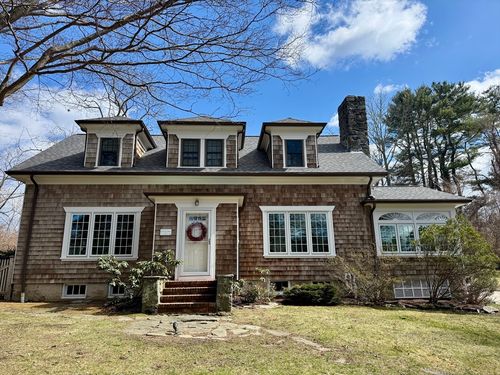1271 Tucker Rd, Dartmouth, MA, 02747-3145 | Card Image
