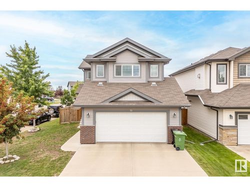 70 Navajo Lane, Fort Saskatchewan, AB, T8L0K6 | Card Image