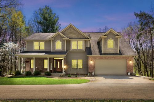 10407 Huckleberry Ln, Richland, MI, 49083 | Card Image